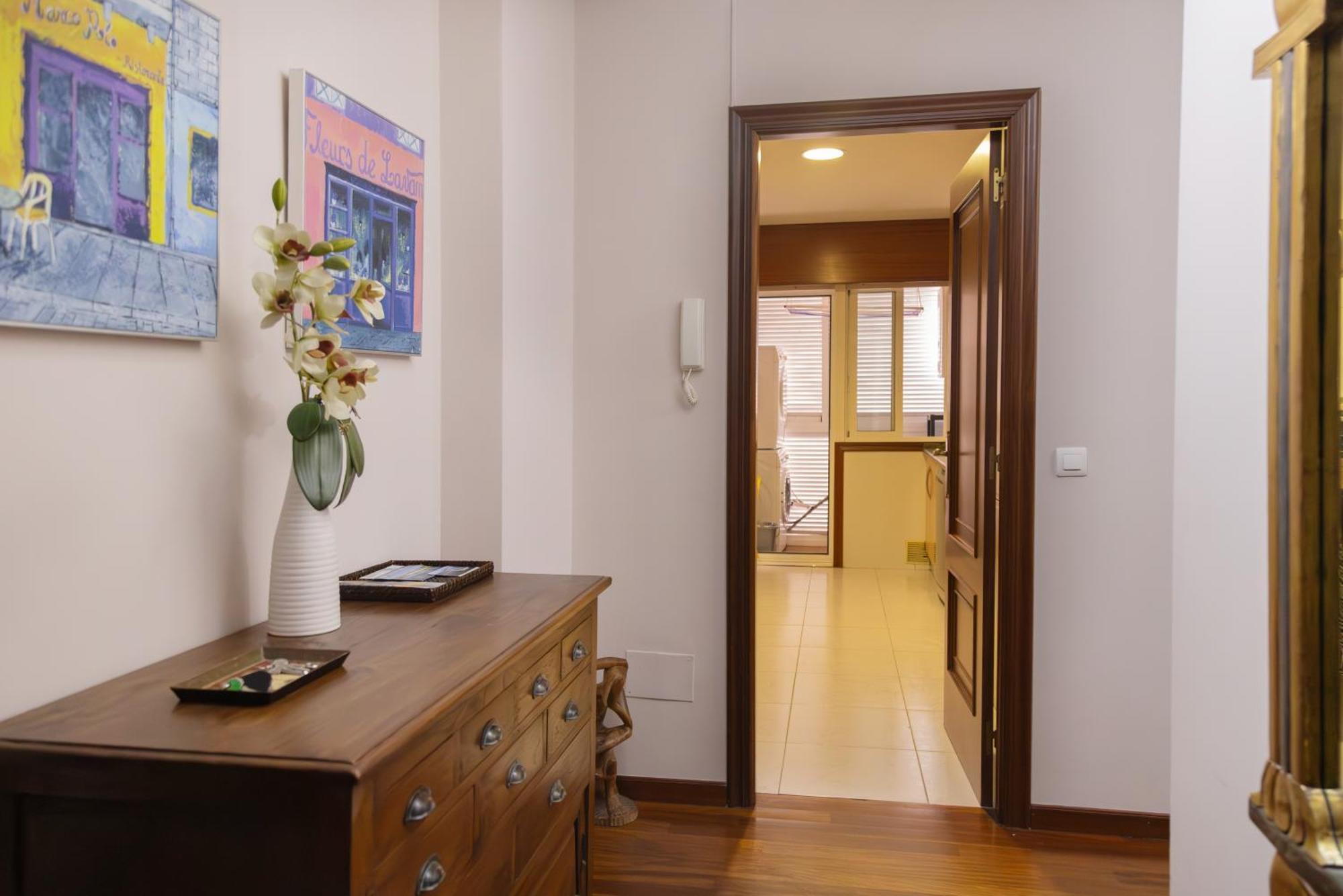 Apartamento Completo, Amplio, Muy Iluminado Y Con Plaza De Garaje Incluida. O Grove Bagian luar foto