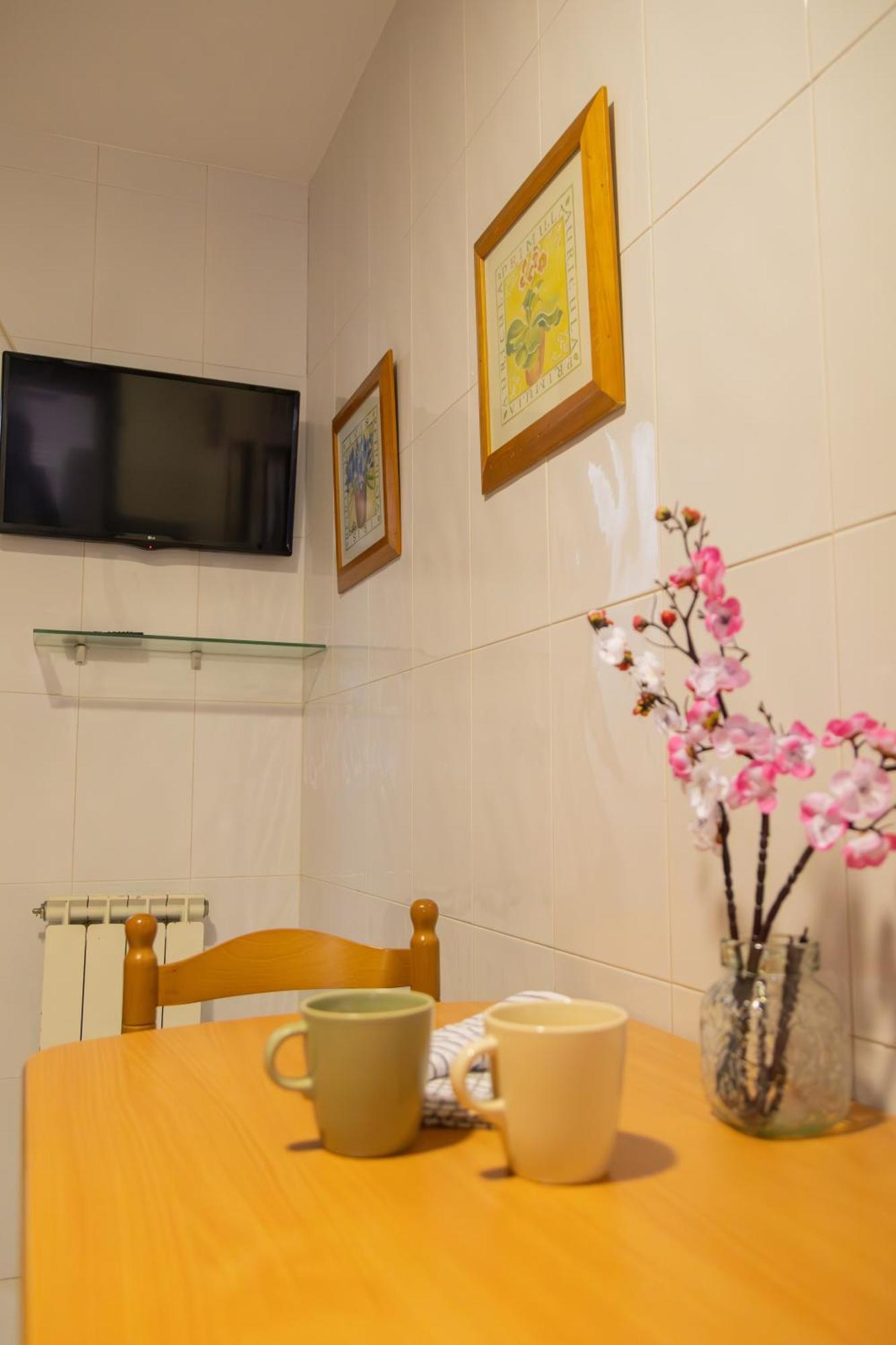 Apartamento Completo, Amplio, Muy Iluminado Y Con Plaza De Garaje Incluida. O Grove Bagian luar foto
