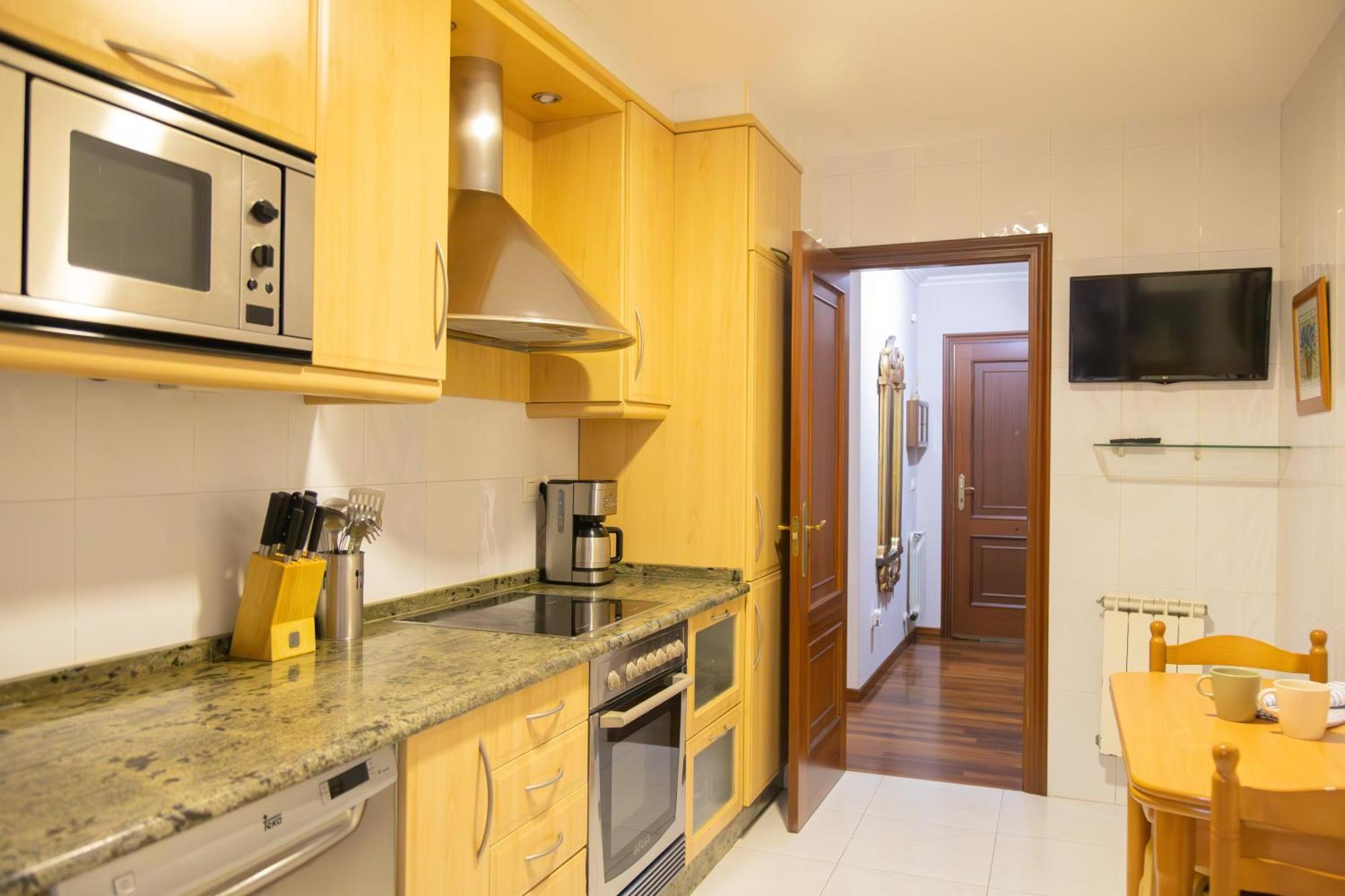 Apartamento Completo, Amplio, Muy Iluminado Y Con Plaza De Garaje Incluida. O Grove Bagian luar foto