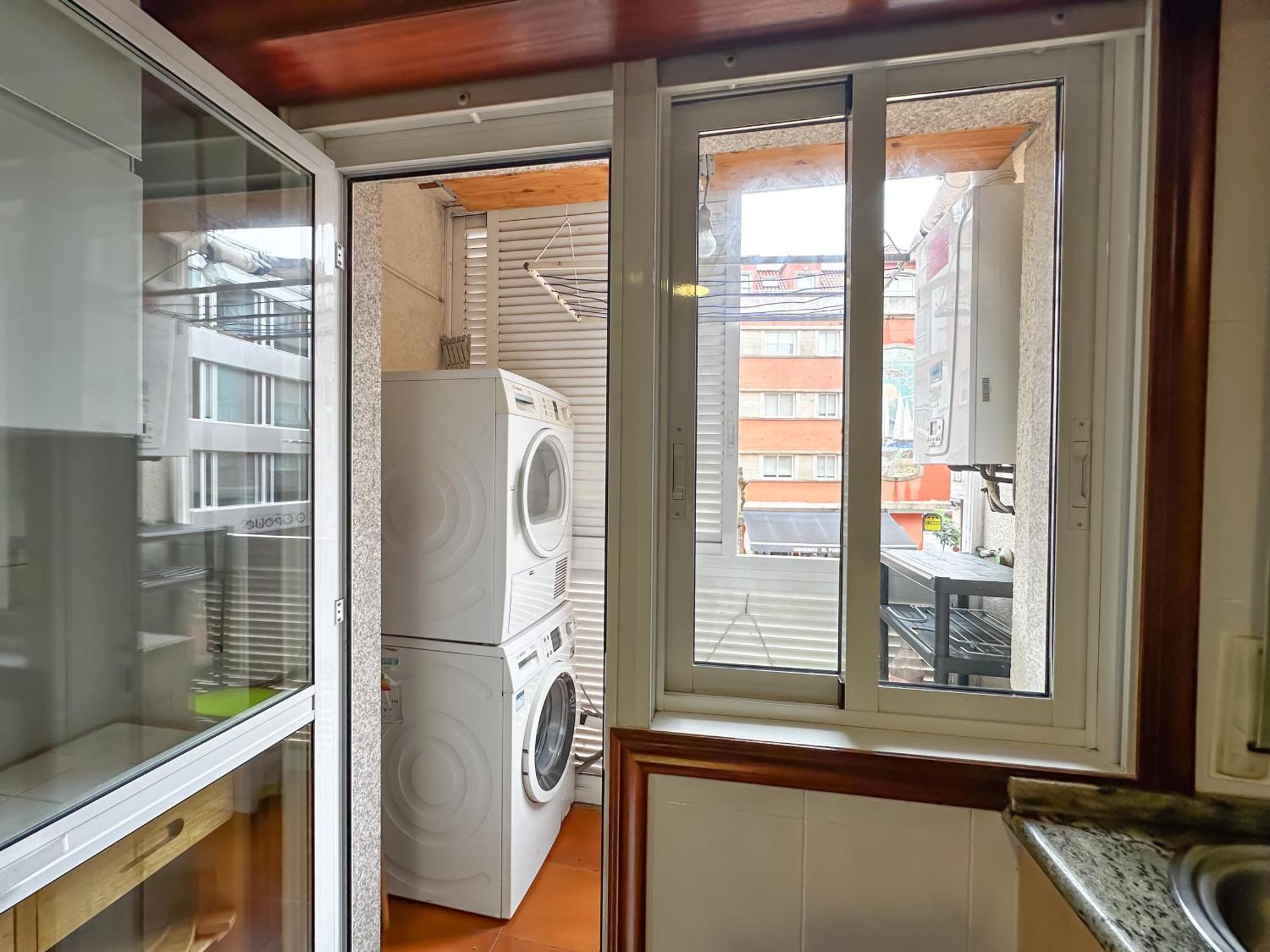 Apartamento Completo, Amplio, Muy Iluminado Y Con Plaza De Garaje Incluida. O Grove Bagian luar foto