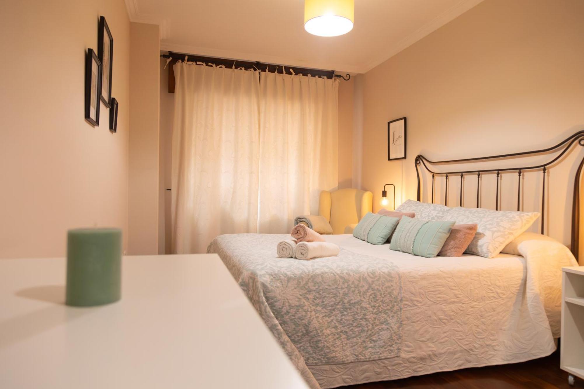 Apartamento Completo, Amplio, Muy Iluminado Y Con Plaza De Garaje Incluida. O Grove Bagian luar foto