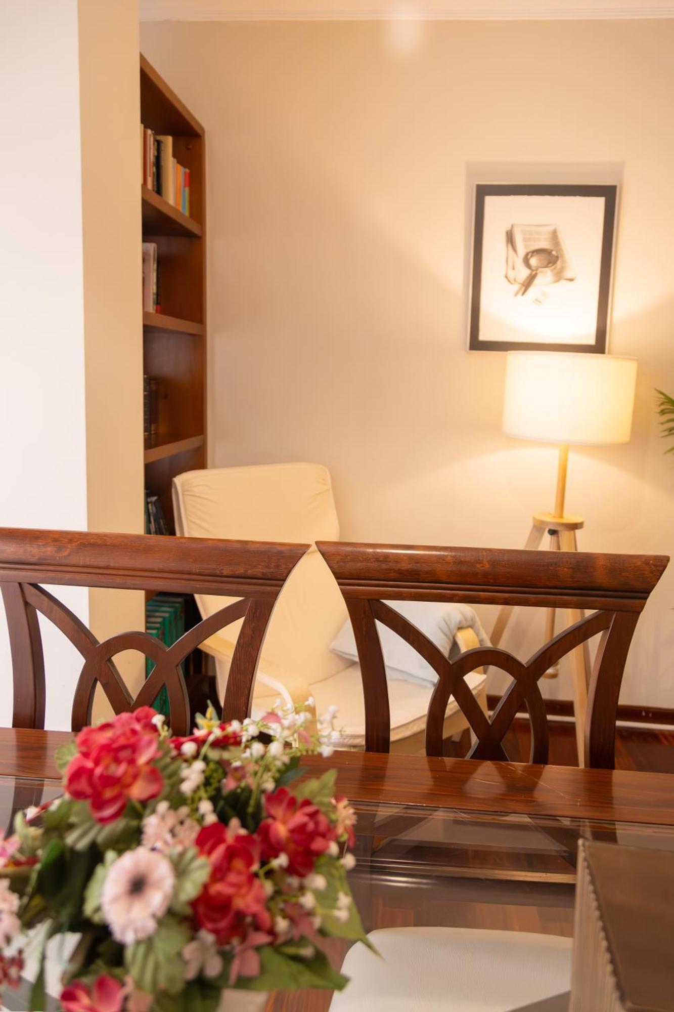Apartamento Completo, Amplio, Muy Iluminado Y Con Plaza De Garaje Incluida. O Grove Bagian luar foto