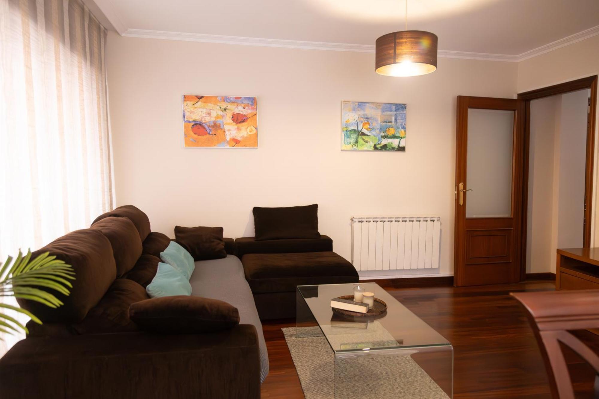 Apartamento Completo, Amplio, Muy Iluminado Y Con Plaza De Garaje Incluida. O Grove Bagian luar foto