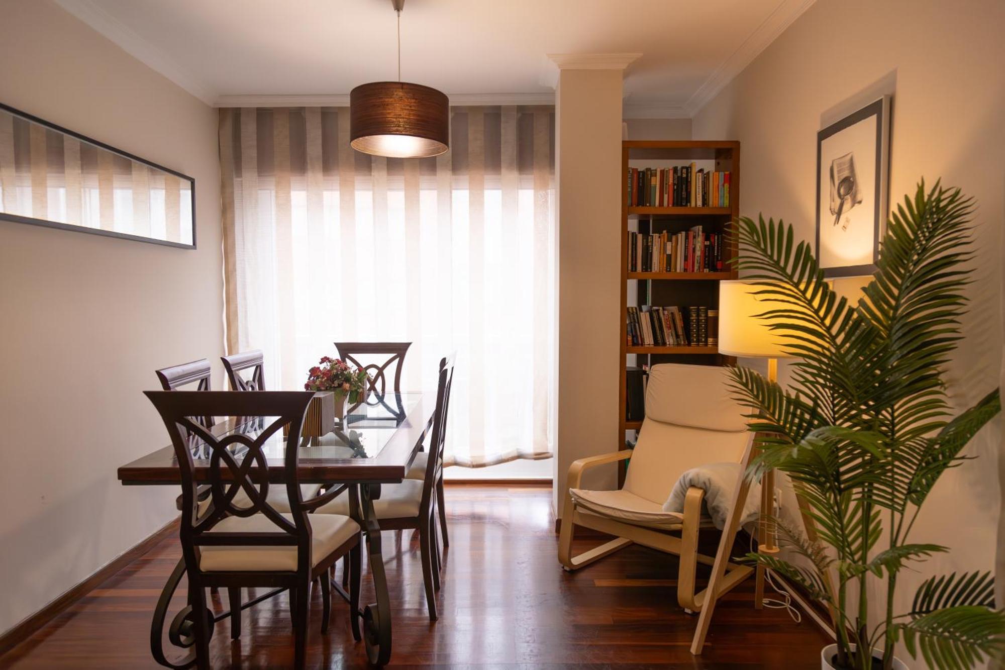 Apartamento Completo, Amplio, Muy Iluminado Y Con Plaza De Garaje Incluida. O Grove Bagian luar foto